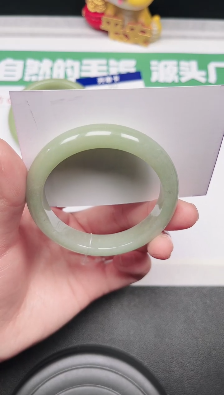 【闪购商品】石英质玉手镯未镶嵌25-52.9