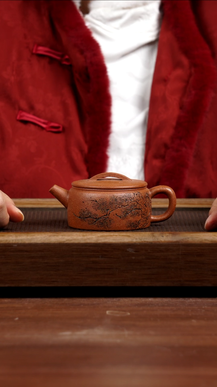 【闪购商品】紫砂茶壶黄沉香汉瓦140CC