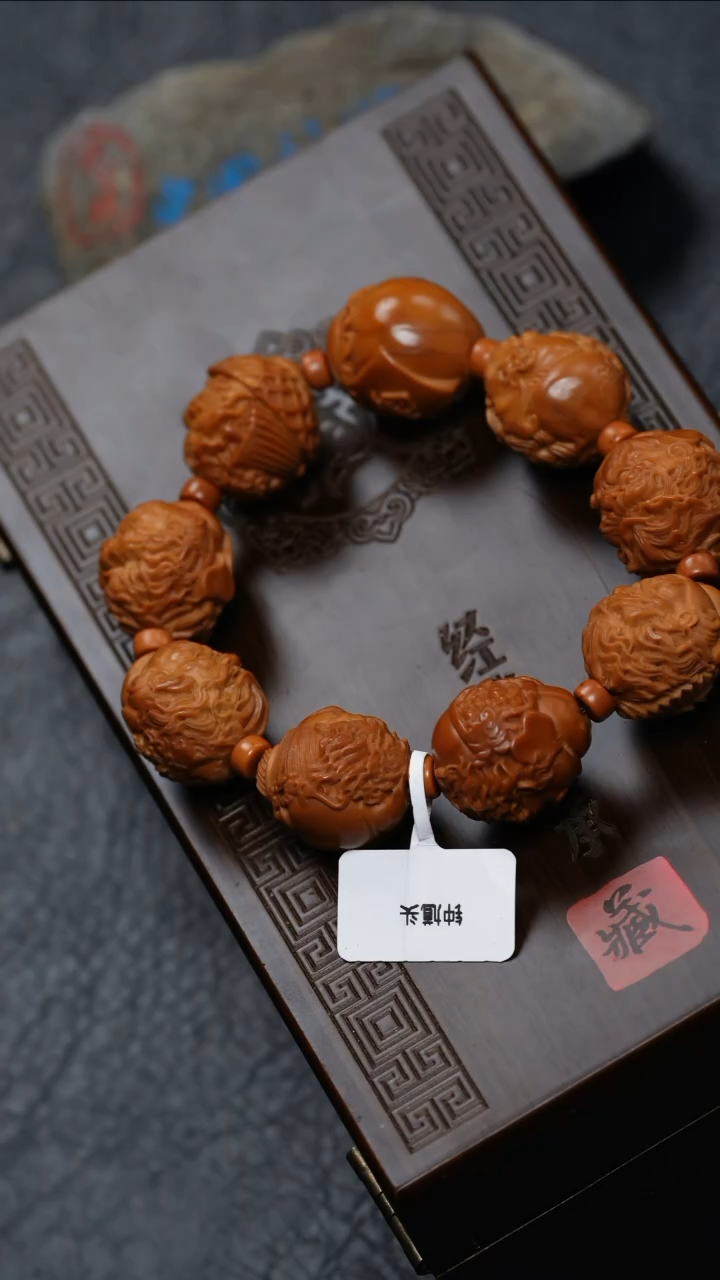 【闪购商品】橄榄核吊坠橄榄核