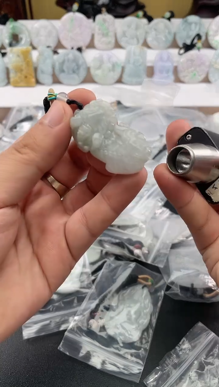 颈饰未镶嵌翡翠25/12/7/.82