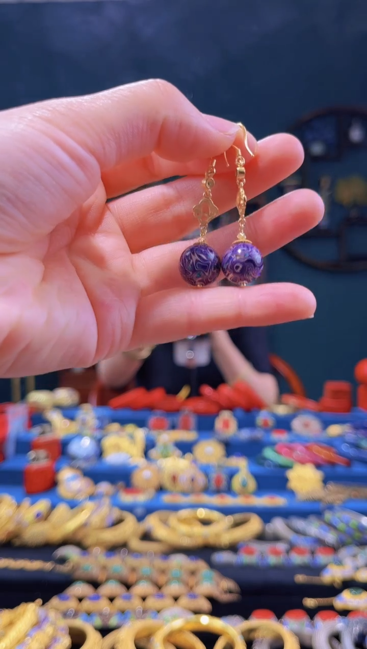 【闪购商品】犀皮漆耳环深紫色