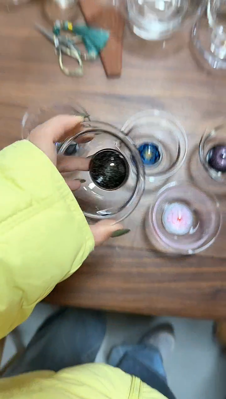 黑金压手杯     