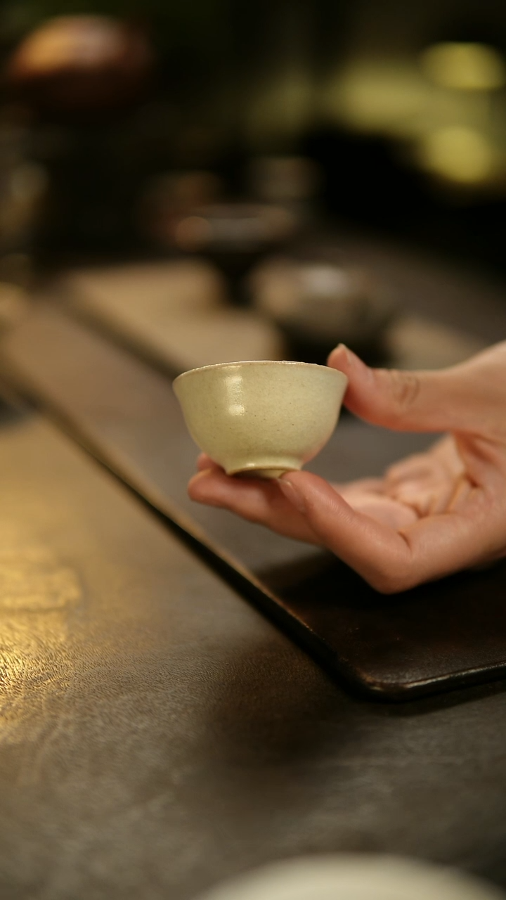 刚子陶泥开片粉引小杯