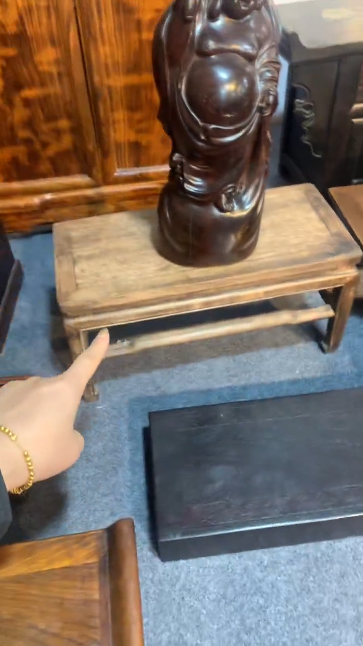 木福利          小桌案