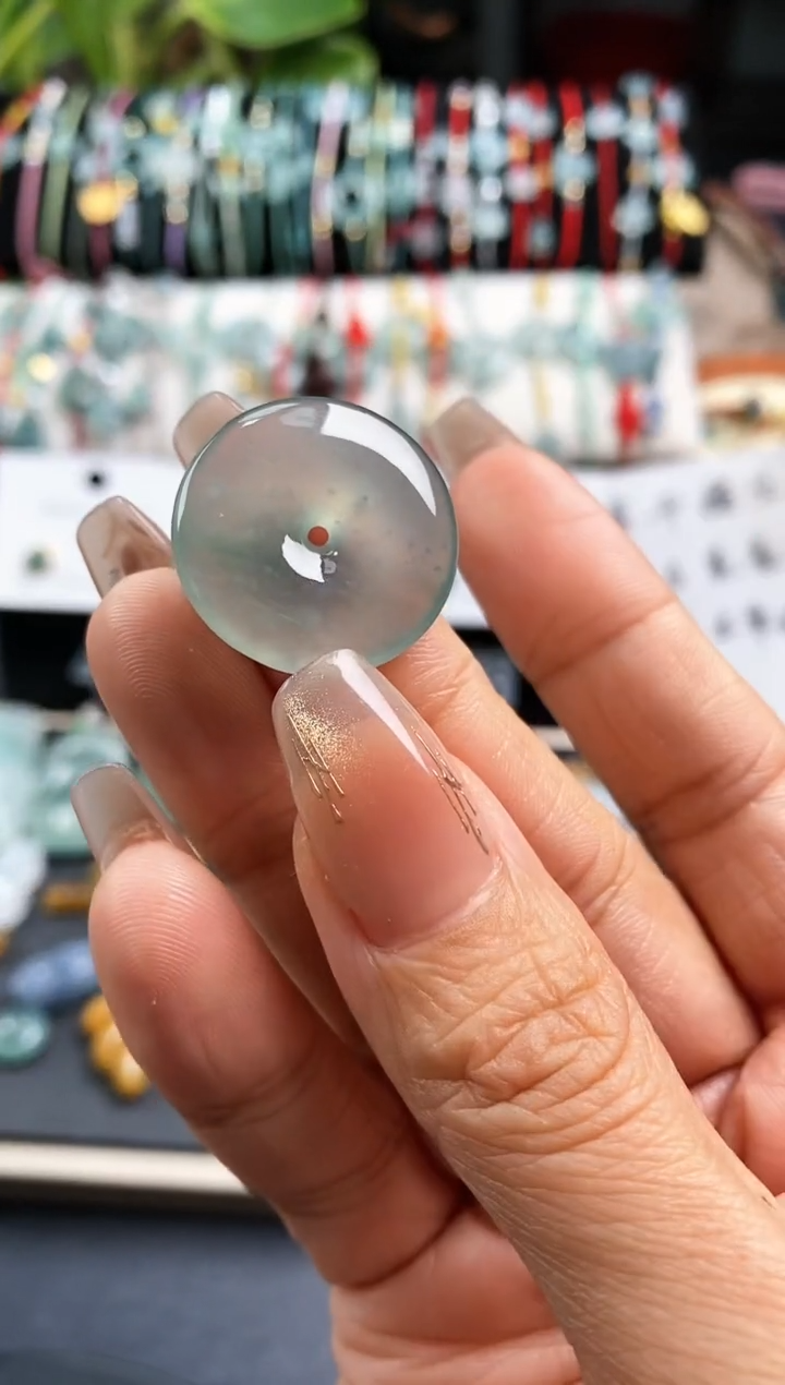 【闪购商品】翡翠裸石800+++++++++平安扣