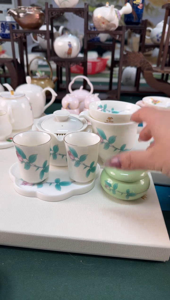 【闪购商品】瓷器 ······......