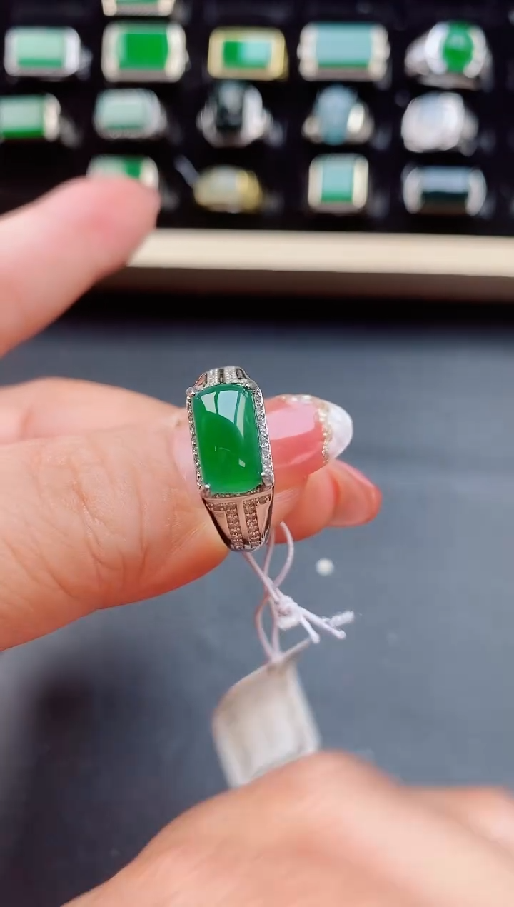 【闪购商品】翡翠戒指银S925镶嵌50805