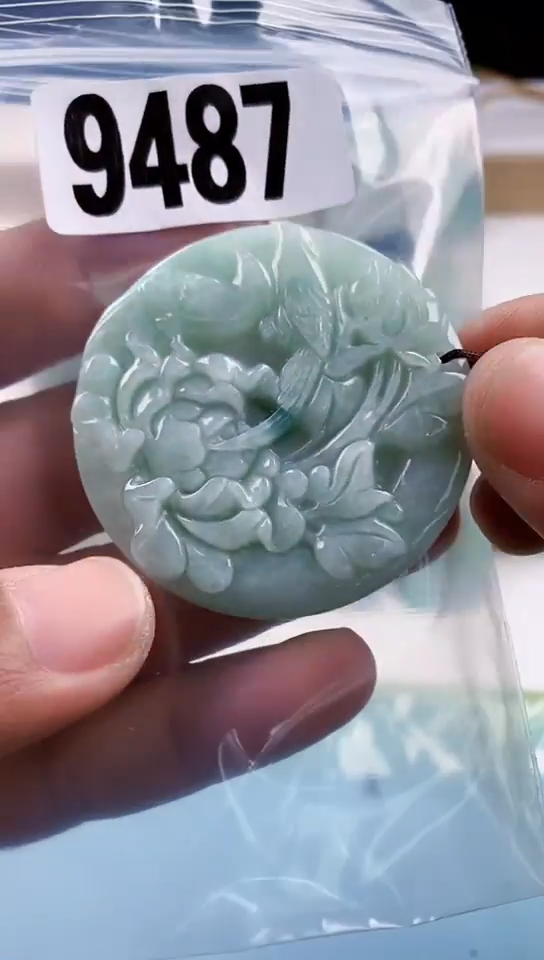 【闪购商品】翡翠挂件未镶嵌天然翡翠吊坠挂件