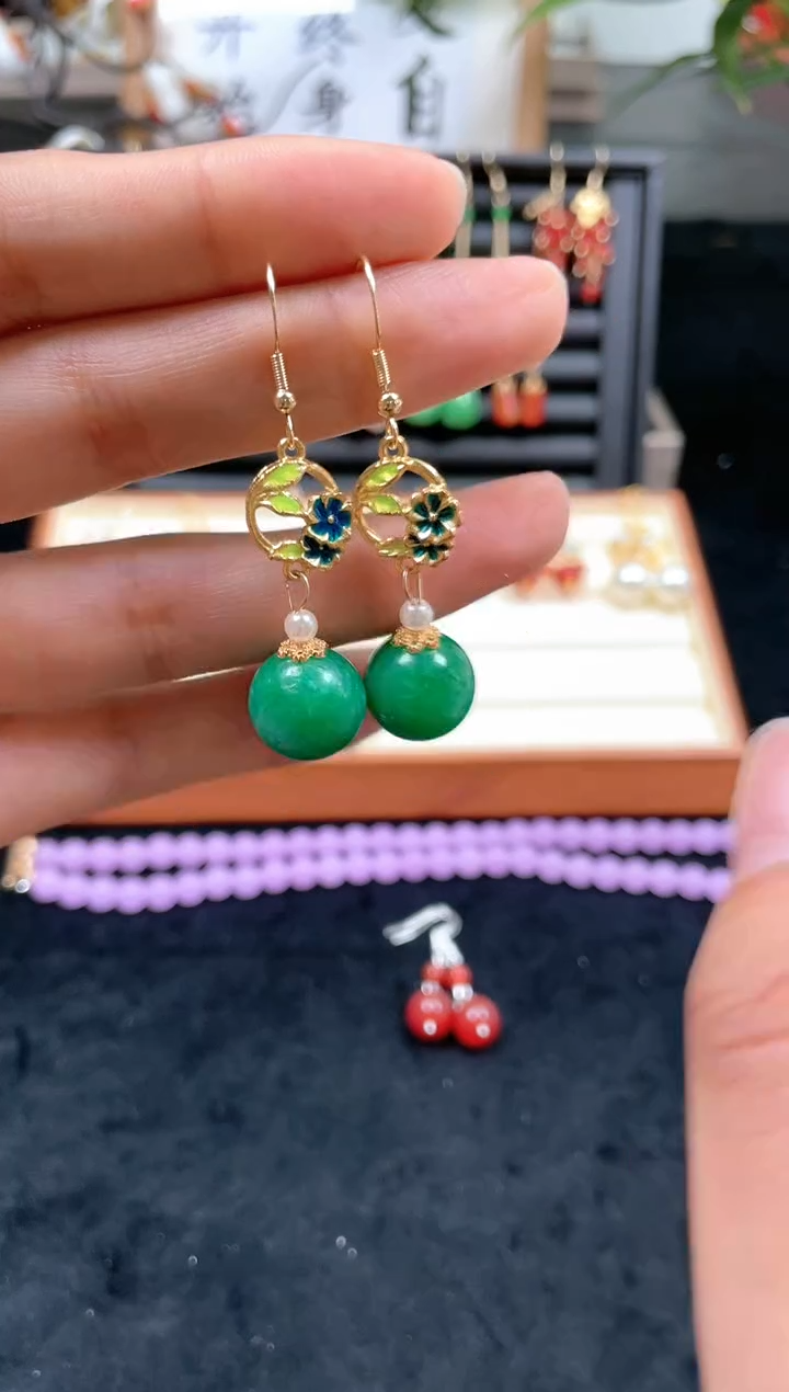 【闪购商品】石英质玉耳饰银S925镀金镶嵌606000