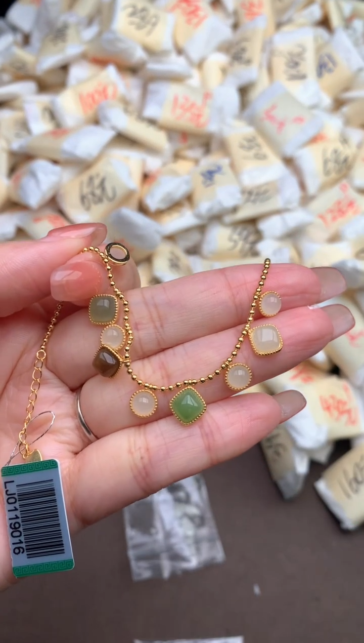 【闪购商品】和田玉手链银S925镶嵌—