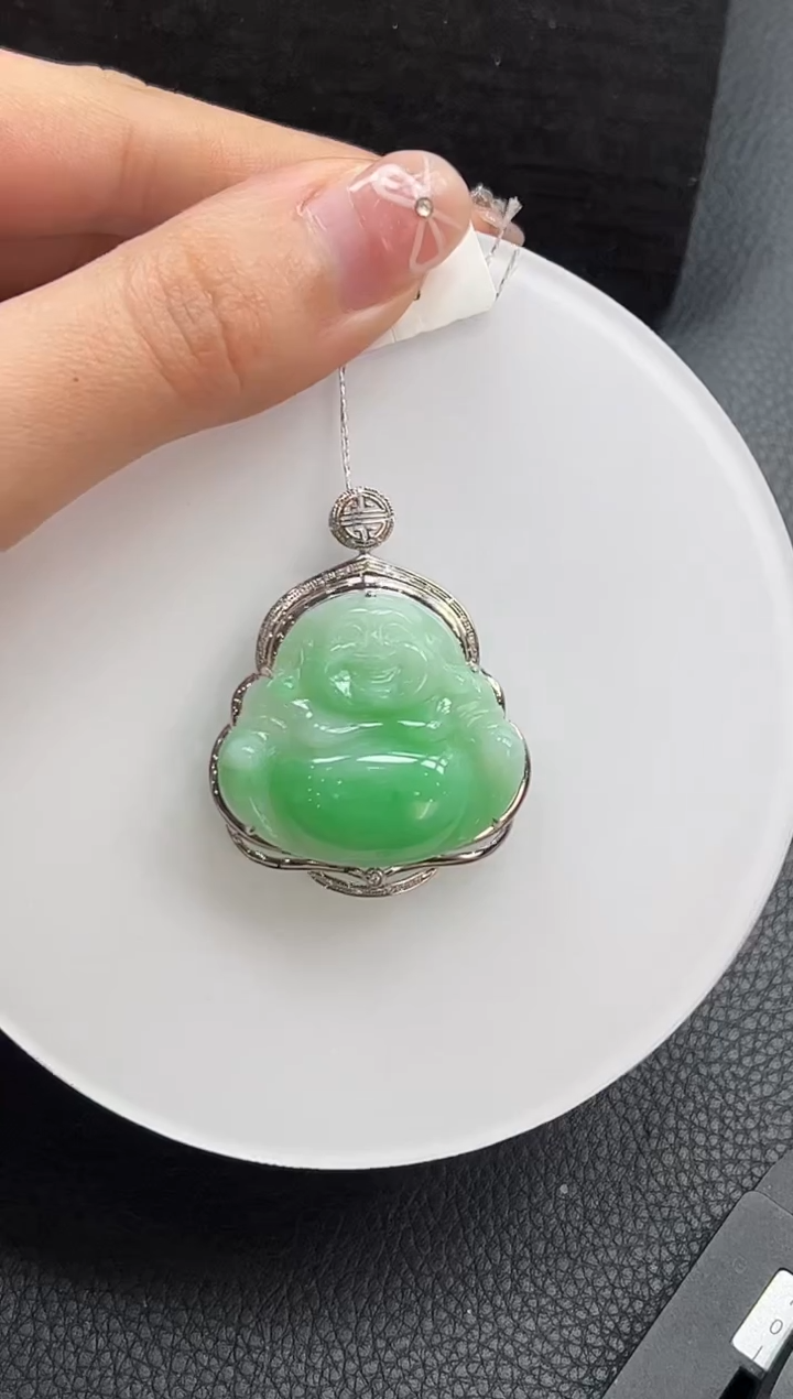 【闪购商品】翡翠颈饰18K金镶嵌佛公