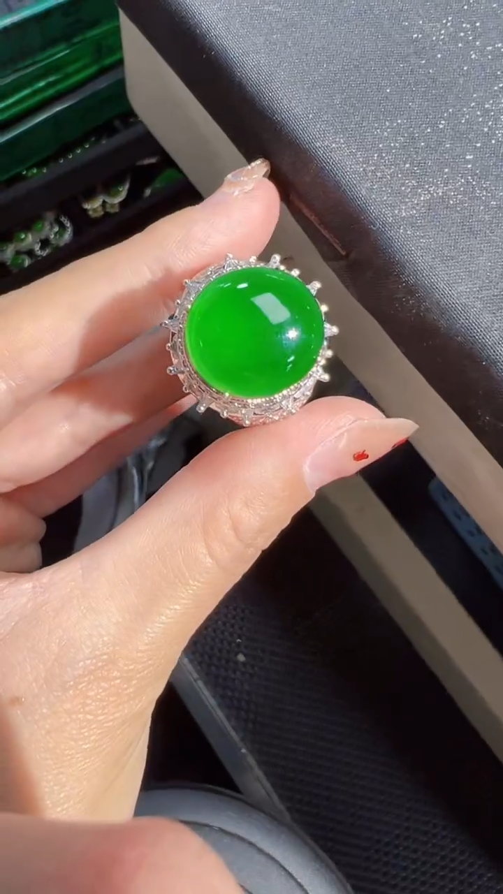 【闪购商品】定制翡翠未镶嵌蛋面商品多样性发货1