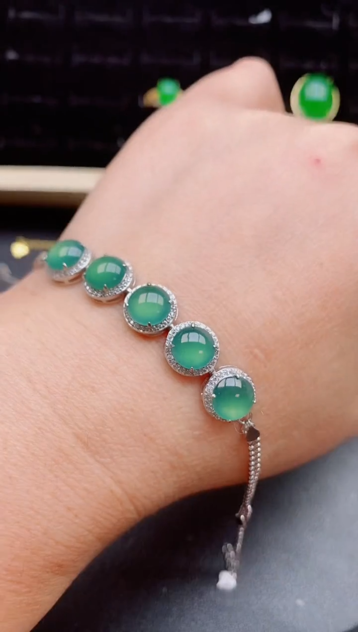 【闪购商品】翡翠手链银S925镶嵌5080580
