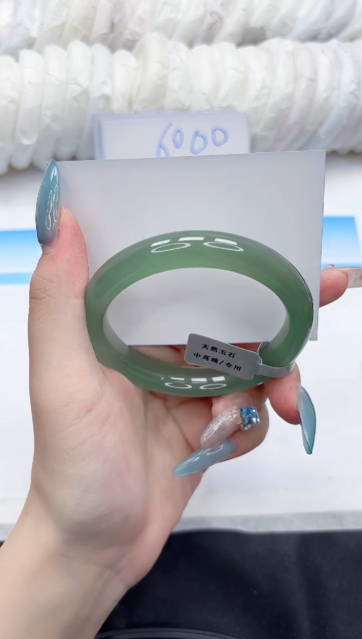 石英质玉手镯未镶嵌54-62