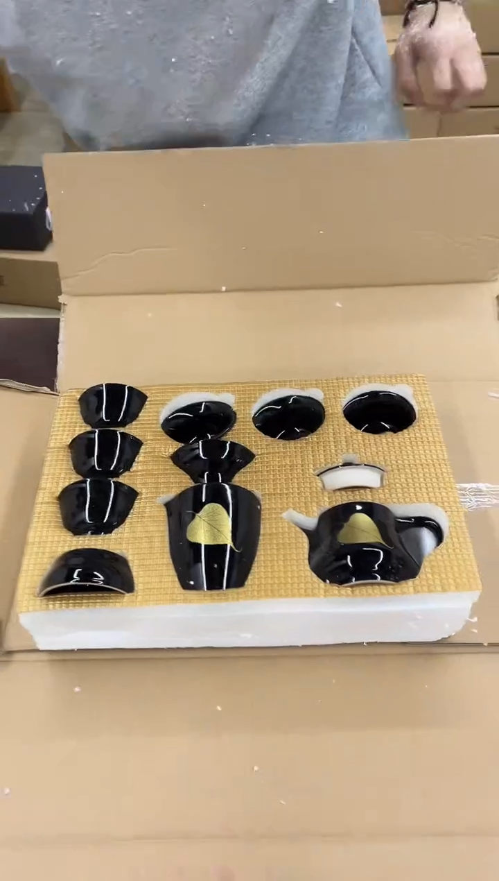 瓷片小强茶具套装(不带礼盒）