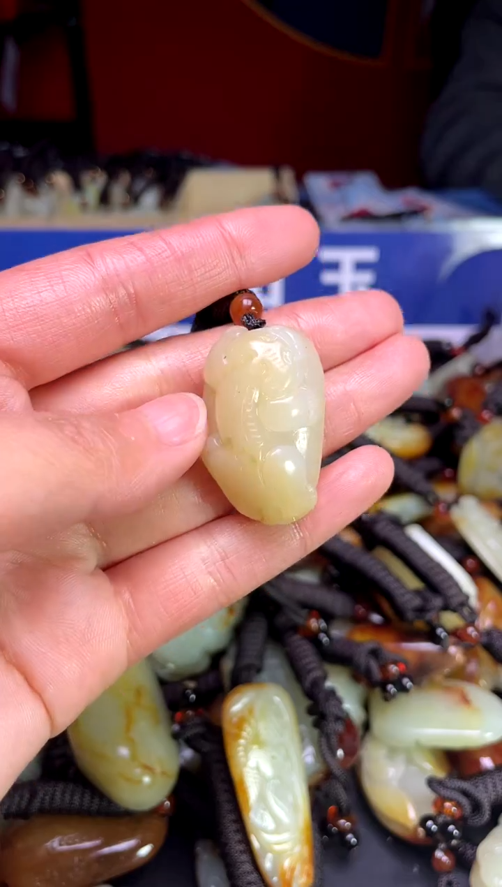 【闪购商品】和田玉颈饰未镶嵌123