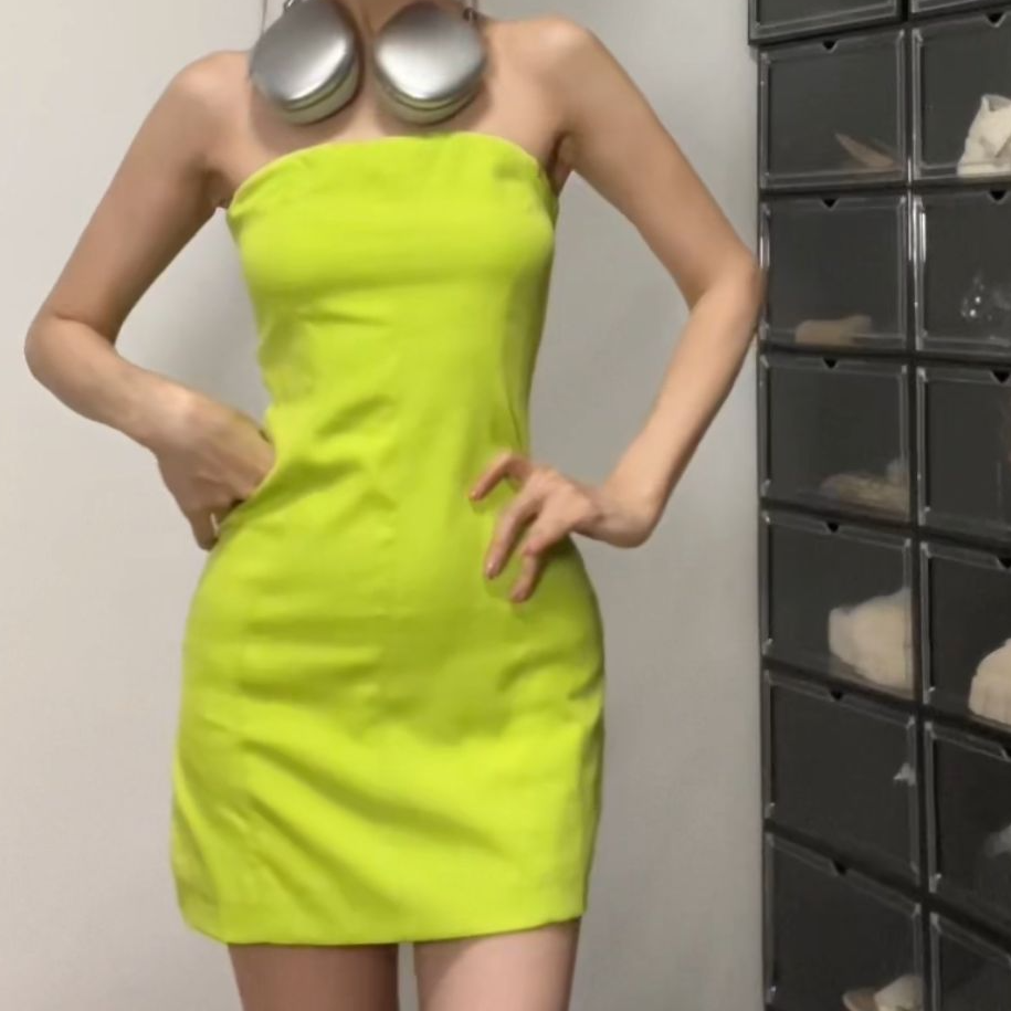 夏季新款绿色修身型抹胸性感包臀裙短裙