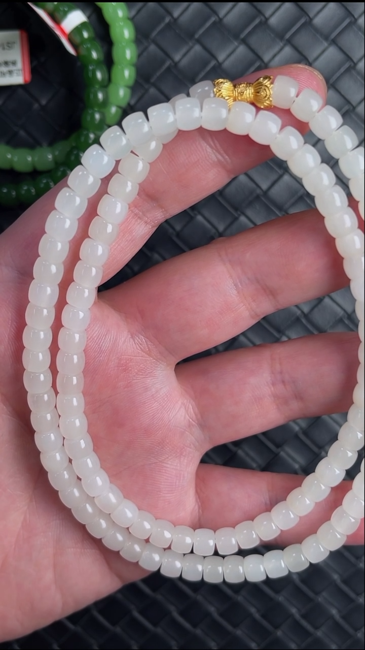 颈饰未镶嵌和田玉B****y白玉老型珠项链