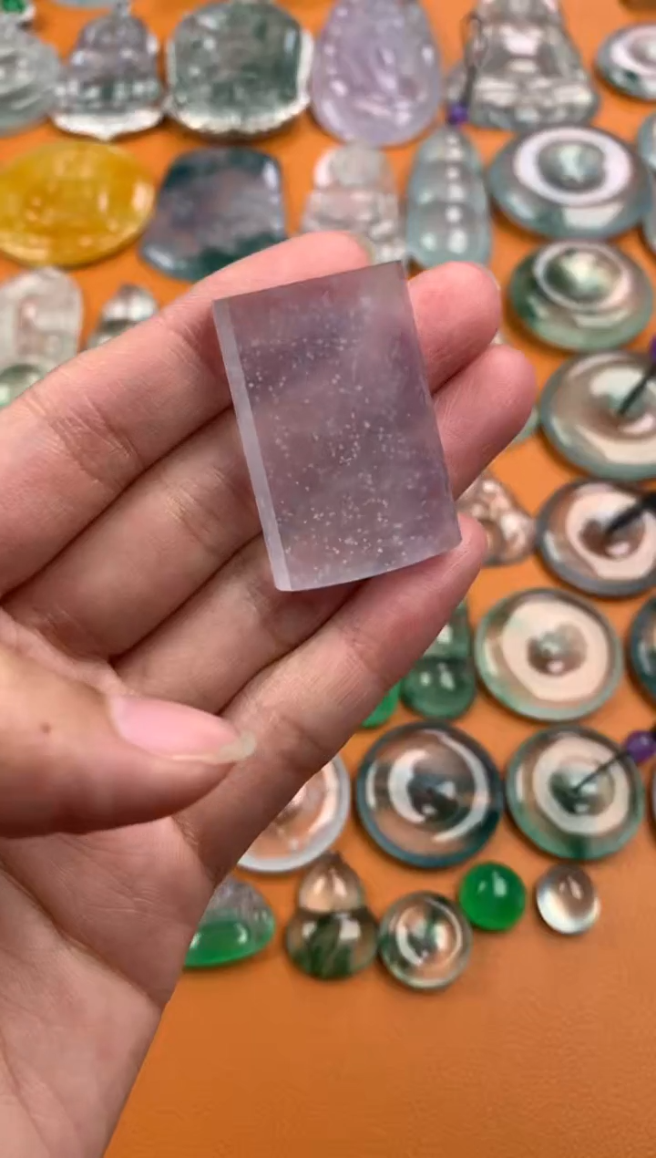 【闪购商品】翡翠颈饰未镶嵌35-23-5.0