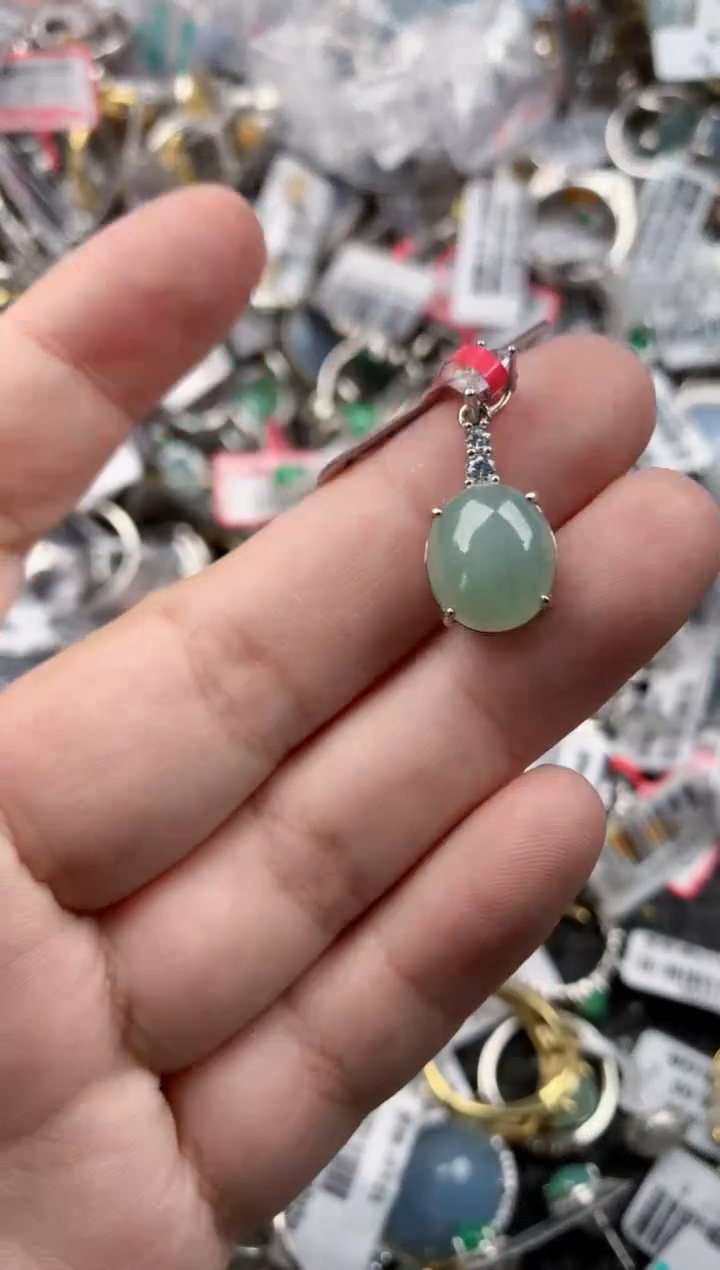 银S925镶嵌戒指翡翠888          1