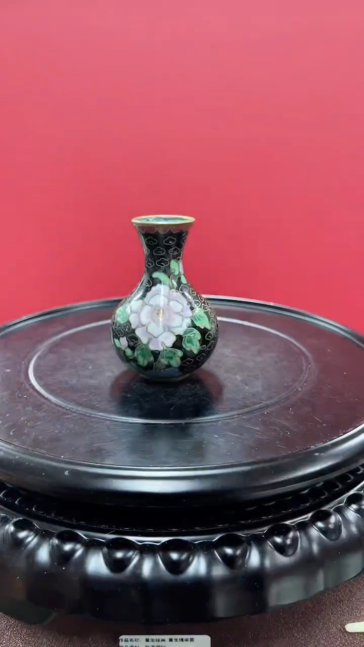 【闪购商品】非遗 景泰蓝小赏瓶 黑色玉壶春