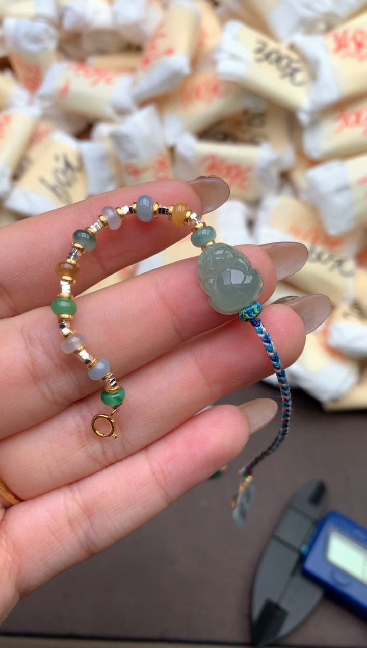 【闪购商品】未镶嵌翡翠手绳—