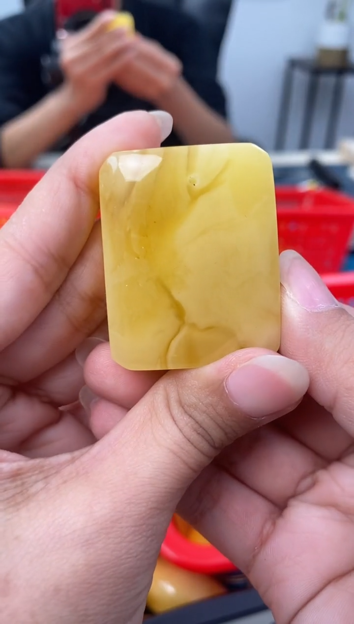 【闪购商品】琥珀裸石未镶嵌天然琥珀蜜蜡牌子