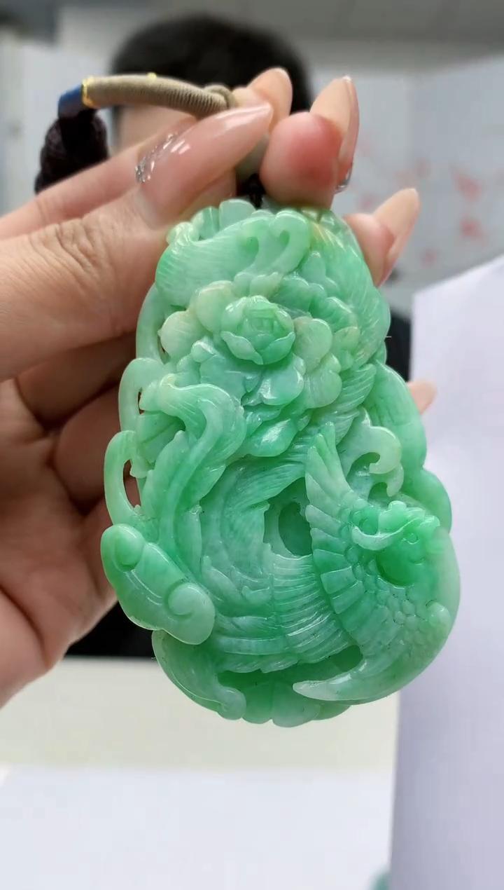 【闪购商品】定制翡翠未镶嵌5153MM-毛货挂件52