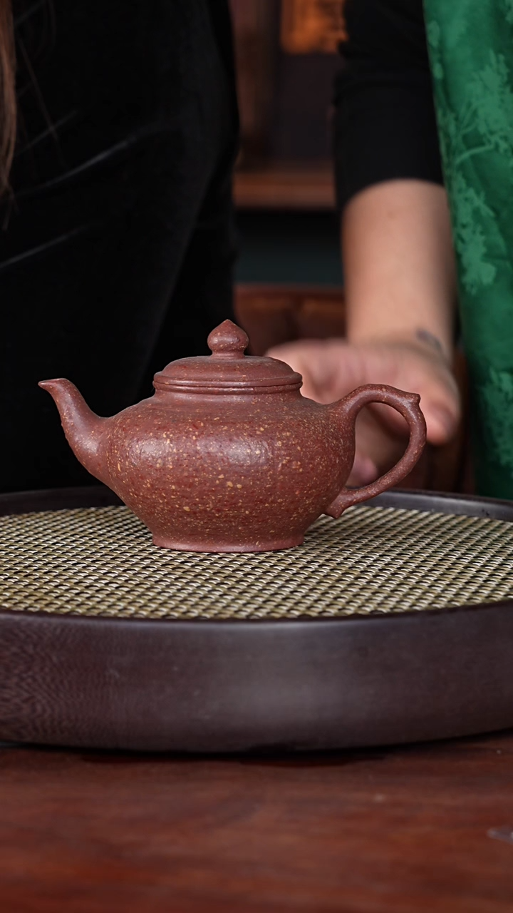 【闪购商品】紫砂茶壶叶琴14-62 沉香降坡泥