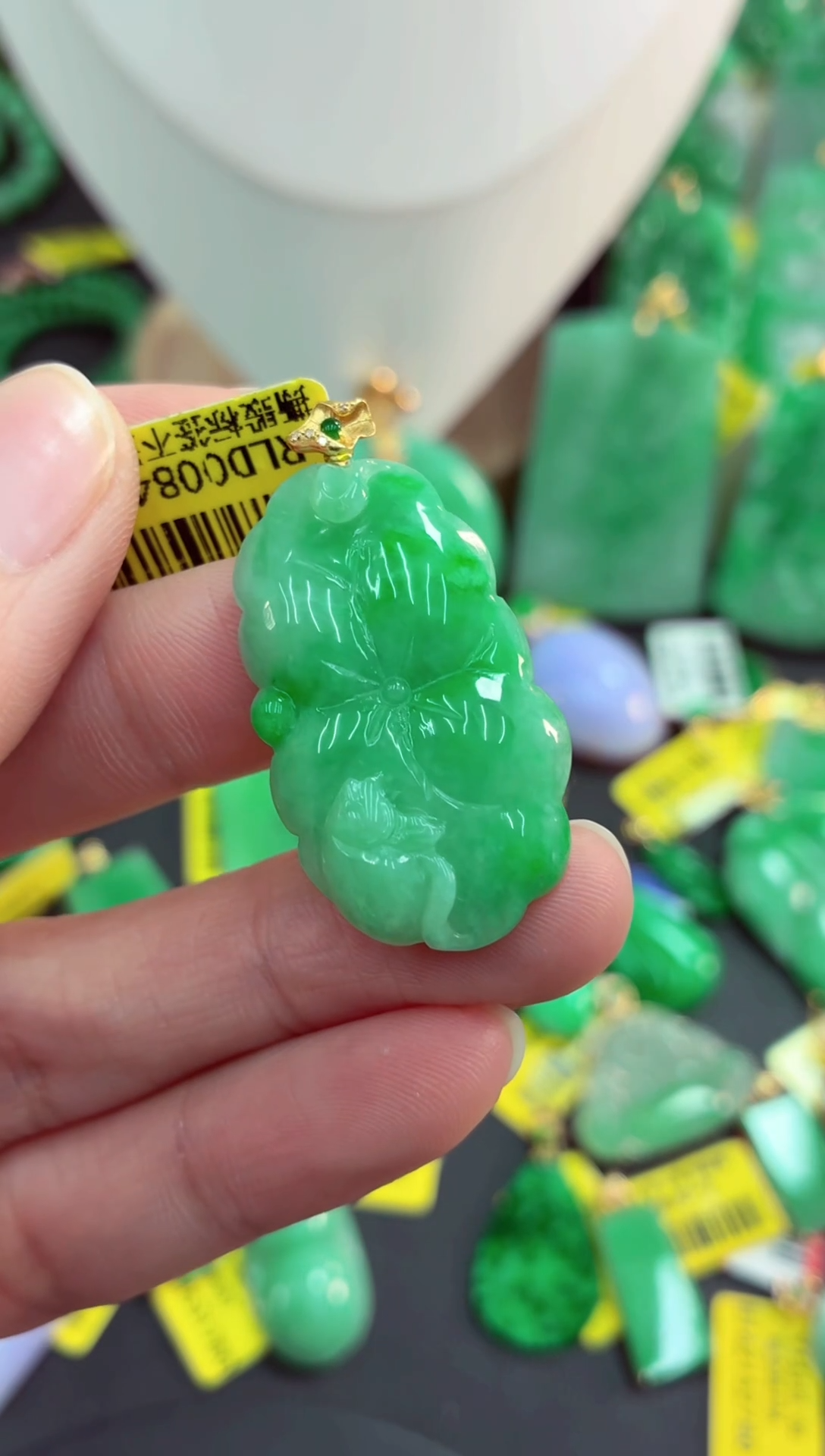 吊坠(不含链)18K金镶嵌翡翠天然缅甸翡翠A货