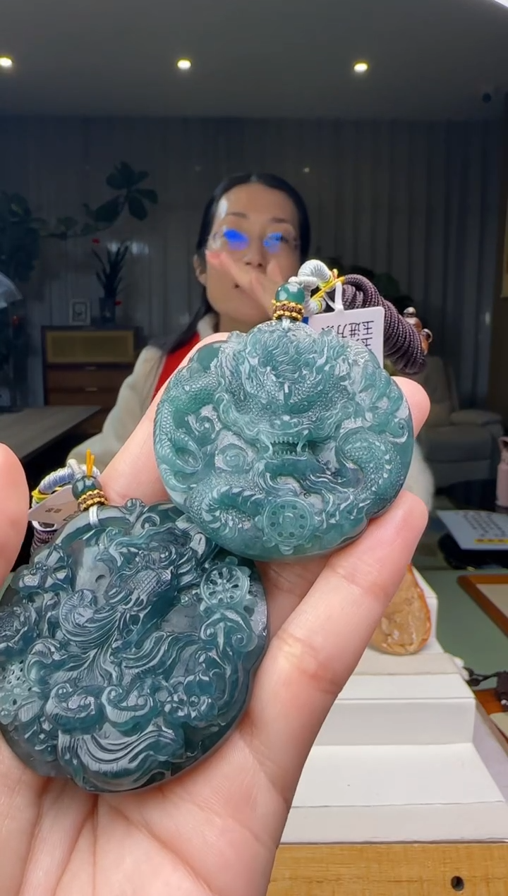 【闪购商品】翡翠吊坠(不含链)未镶嵌多样性发一对XM@@WS1WX27911