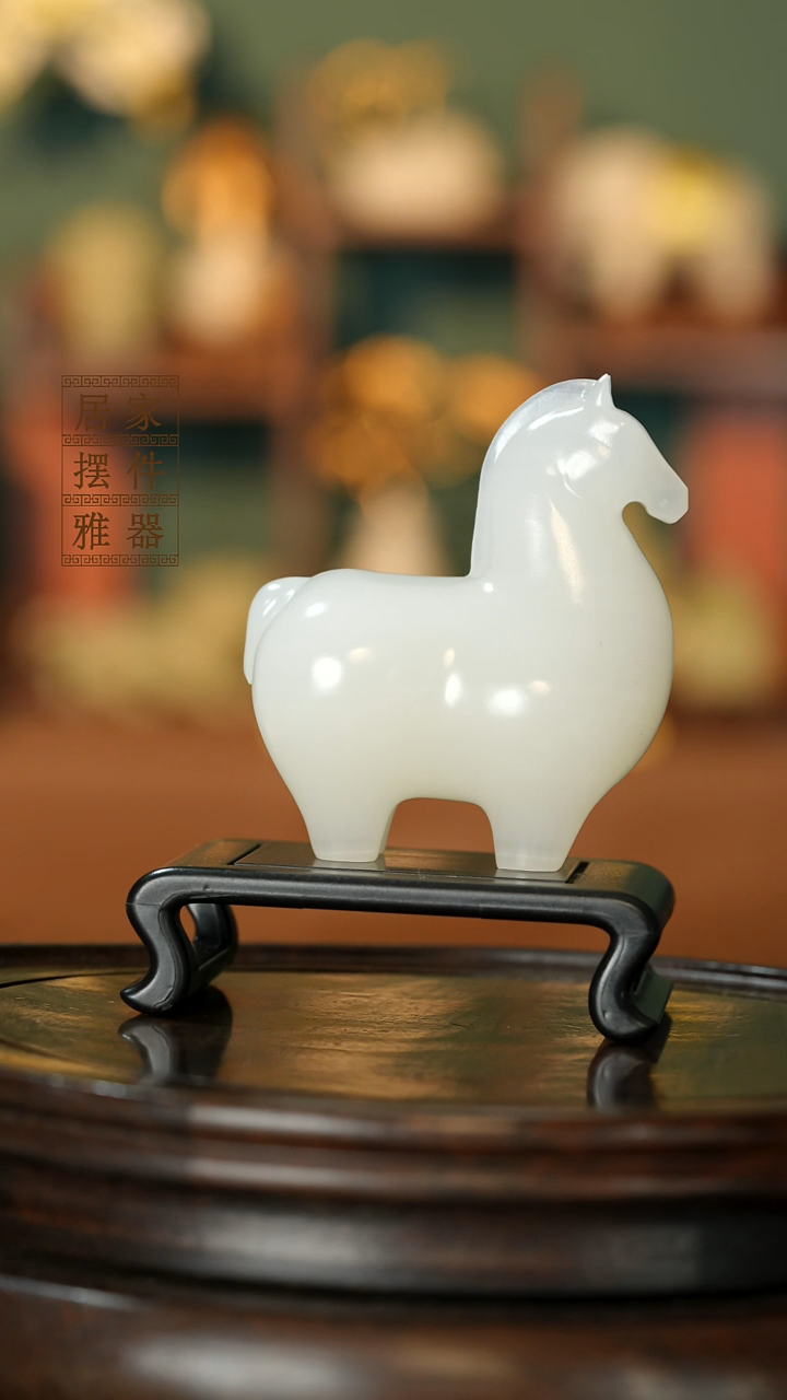玉《马到成功》摆件