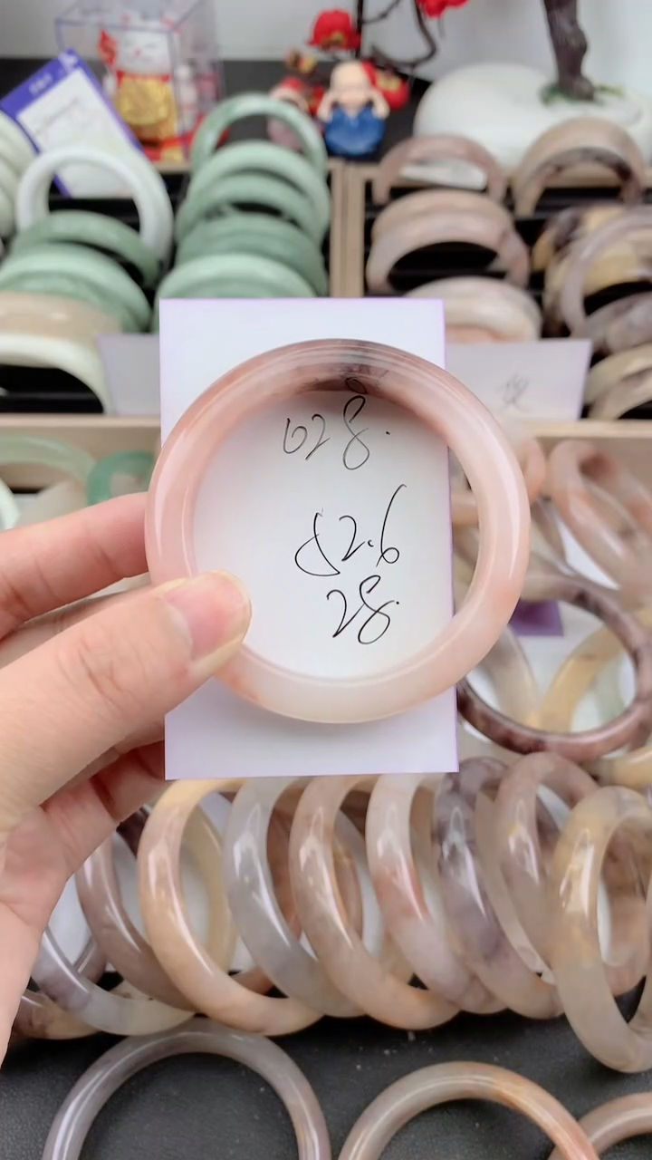 未镶嵌手镯石英质玉028