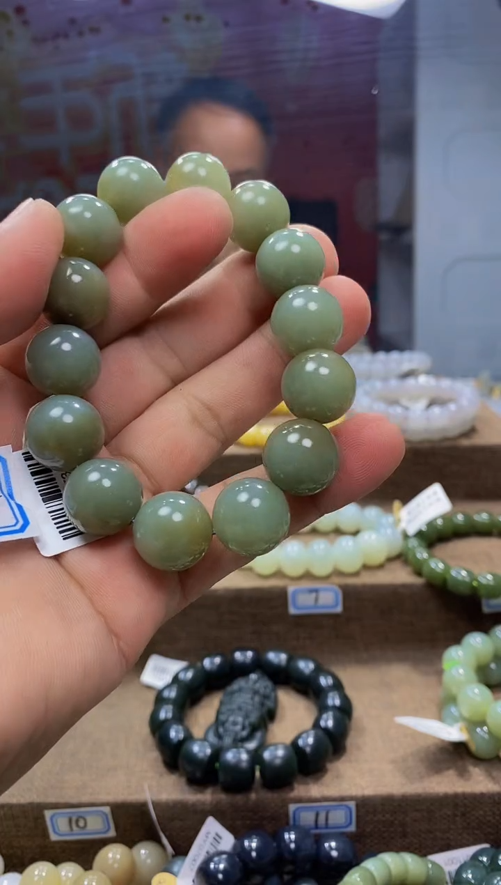 【闪购商品】和田玉手链未镶嵌，