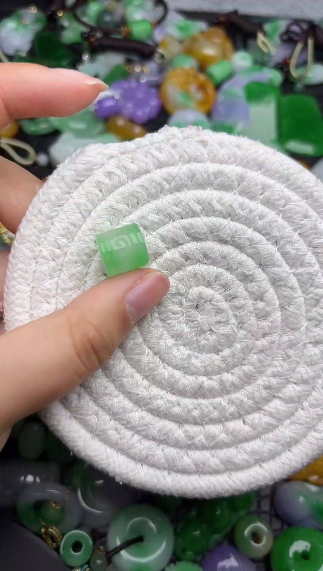 颈饰未镶嵌翡翠缅甸翡翠吊坠