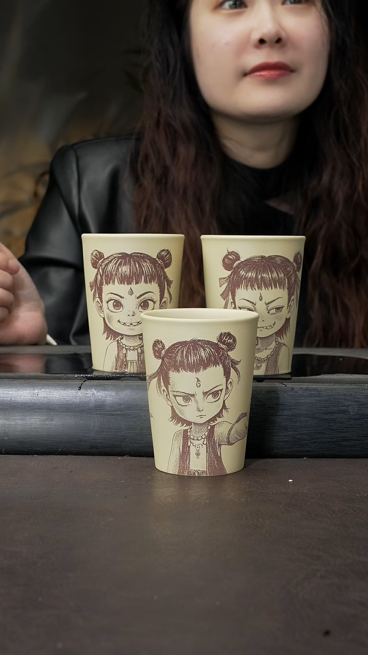 【闪购商品】紫砂茶壶本绿 哪吒 套杯3只  022