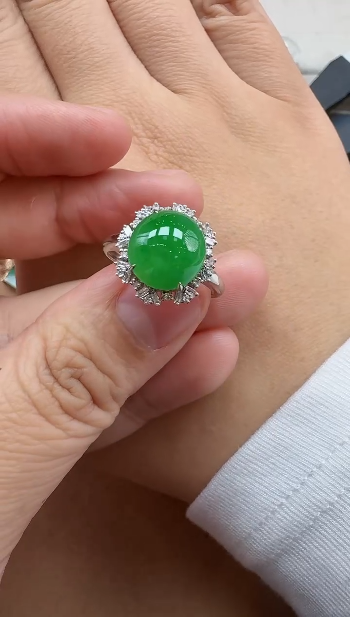 【闪购商品】翡翠戒指18K金镶嵌戒指