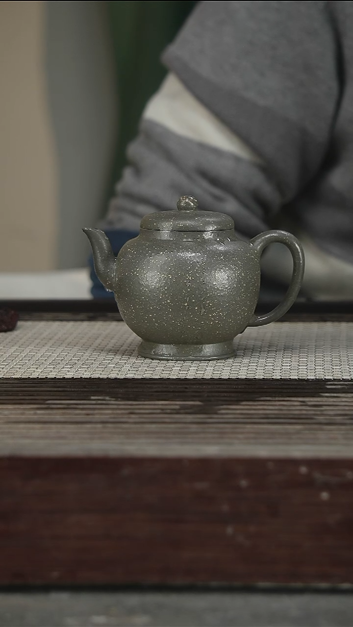 茶壶紫砂容量200CC1689号