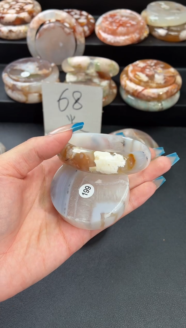 手镯玛瑙/玉髓未镶嵌石英质玉55圈54/55带(赠送镯心)