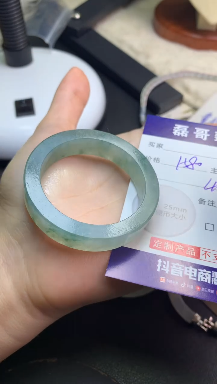 未镶嵌定制翡翠毛货