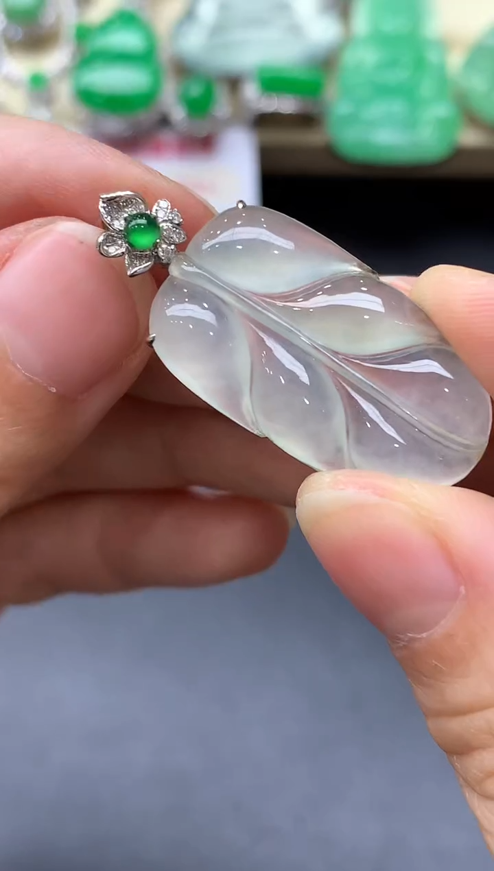 颈饰18K金镶嵌翡翠461-中国好珍宝