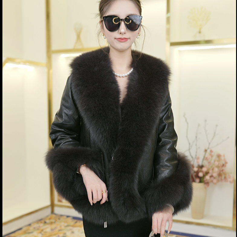 龙总 女士外套高端大气保暖加厚洋气冬款皮草外套