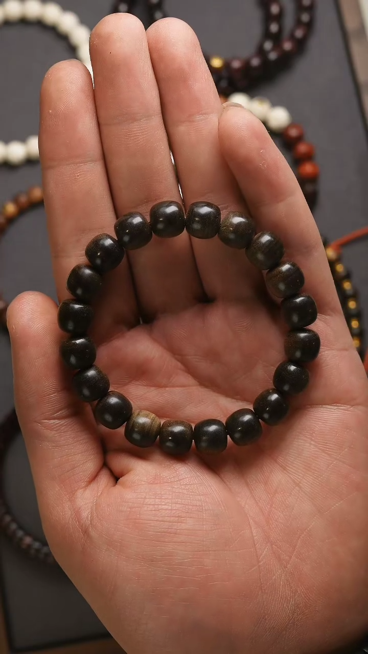 【闪购商品】檀香木无事牌老山檀香阴沉10mm沉水横纹金标加颗珠子