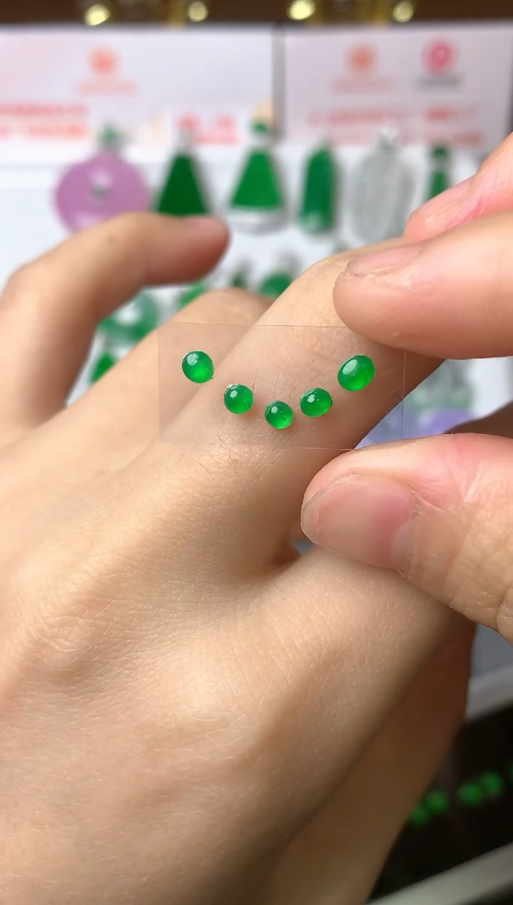 【闪购商品】定制翡翠未镶嵌裸石（镶嵌定制）