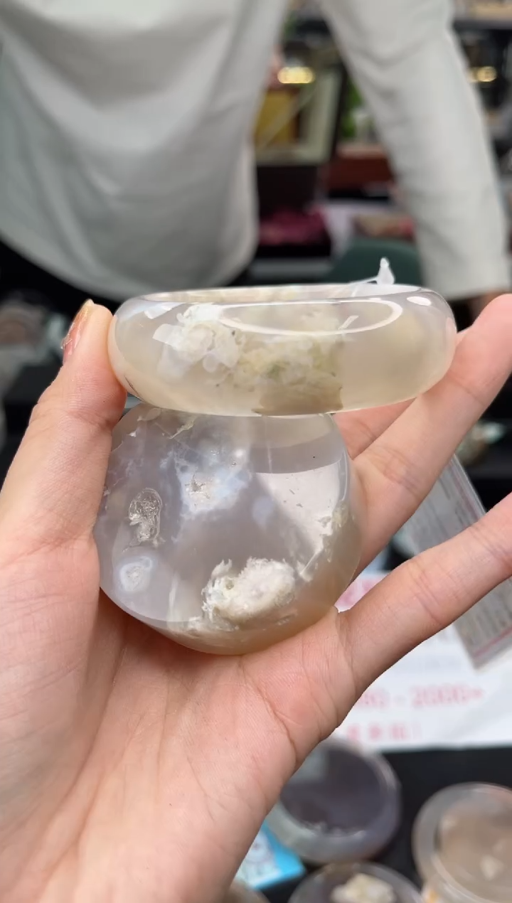 【闪购商品】石英质玉手镯未镶嵌55圈口（赠品镯心）36746