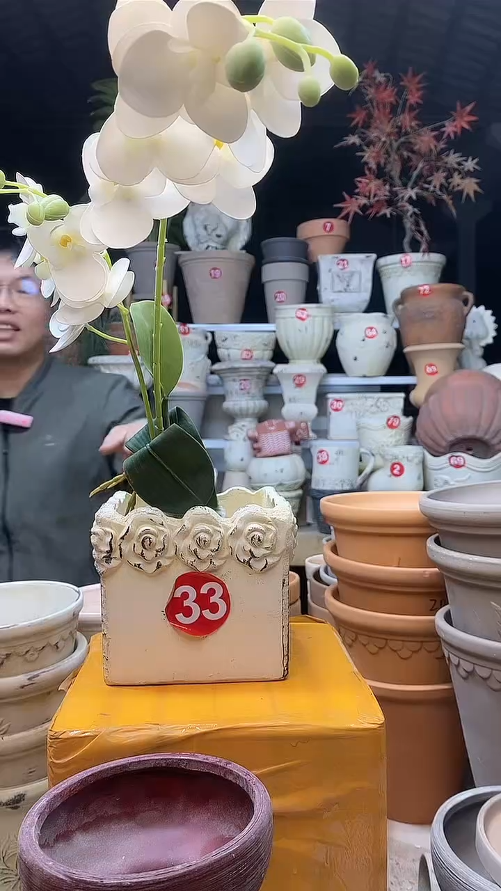 【闪购商品】缸1个四方花边作旧15*12无托