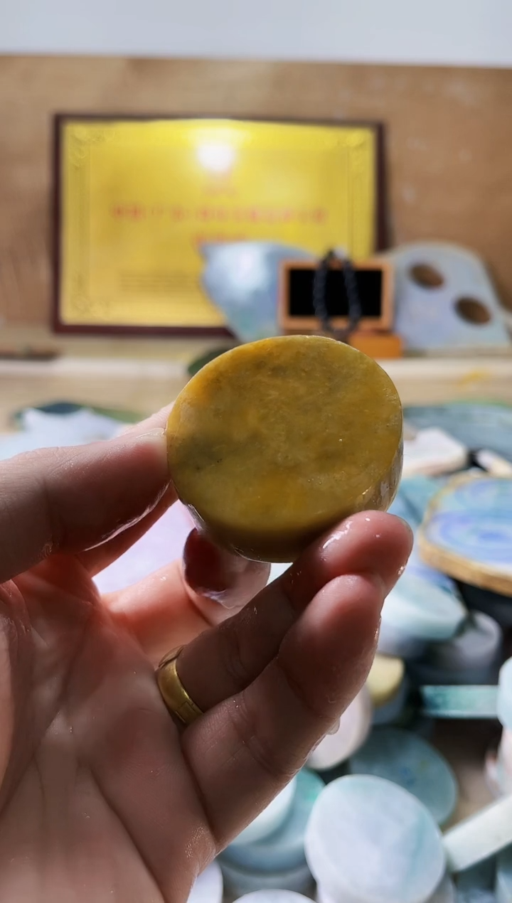 【闪购商品】翡翠挂件未镶嵌翡翠A货郭壹777