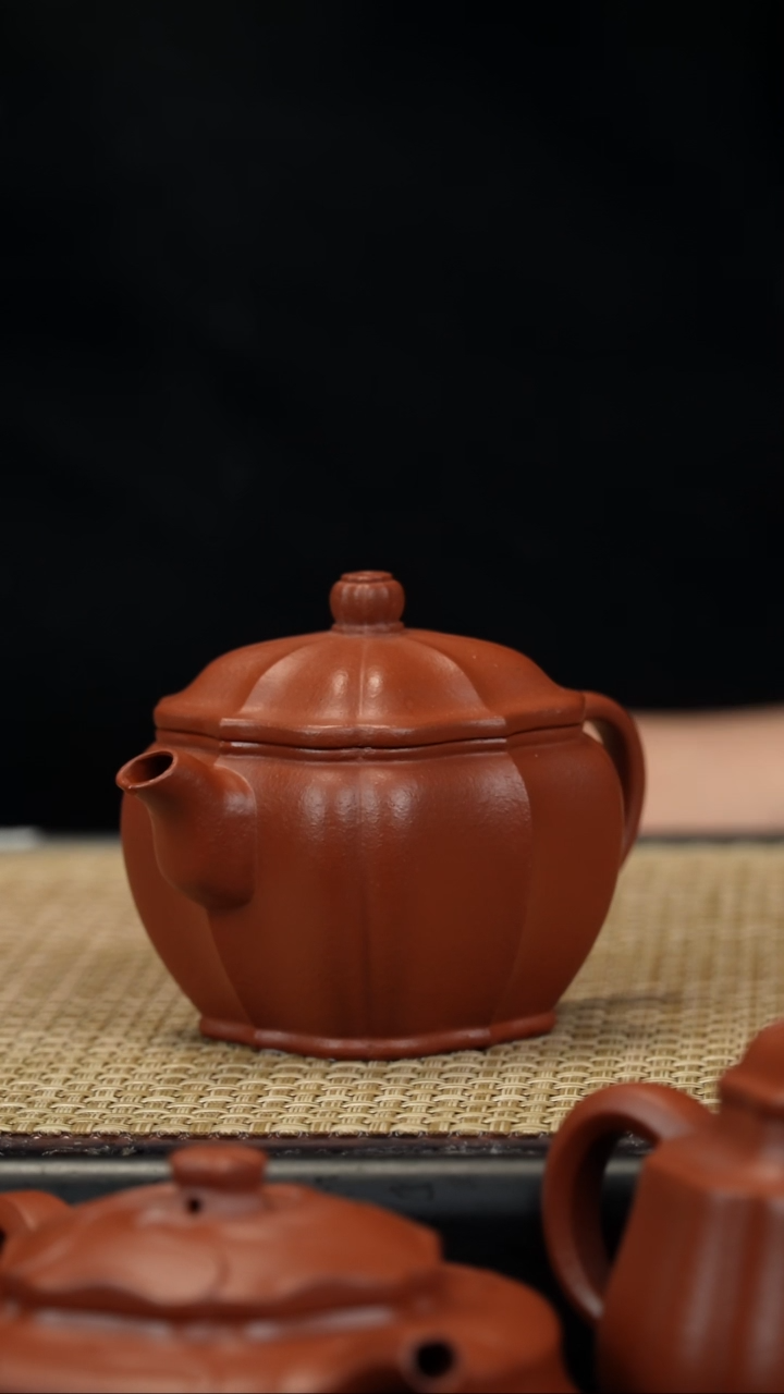 【闪购商品】紫砂茶壶生砂朱泥筋纹汉瓦100
