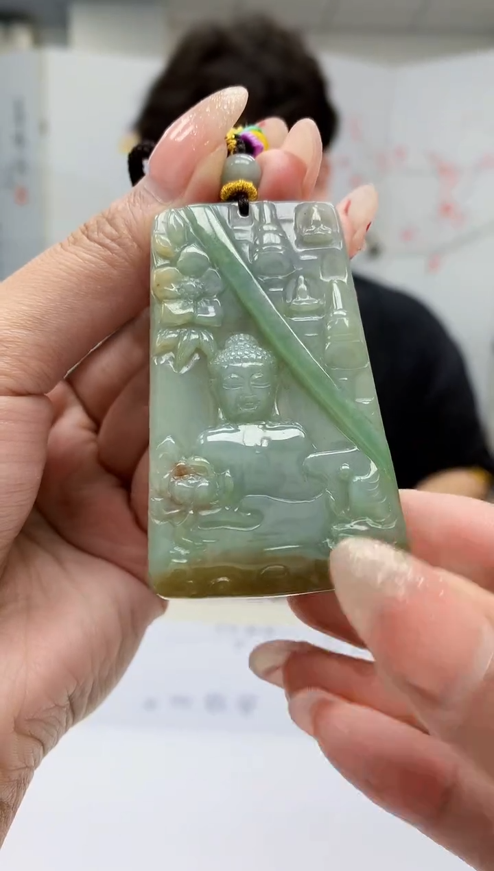 【闪购商品】定制翡翠未镶嵌4688MM-毛货挂件138