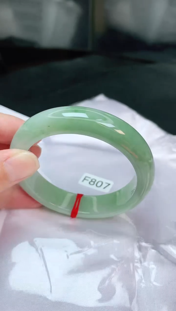 【闪购商品】翡翠手镯未镶嵌缅甸天然A货翡翠手镯
